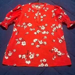 Karl Lagerfeld women’s top